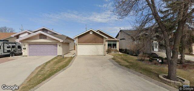 11 Hedgestone Crescent（加拿大曼尼托巴省溫尼伯市）房屋照片