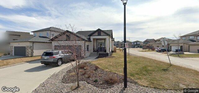 111 Cotswold Place（加拿大曼尼托巴省溫尼伯市）房屋照片