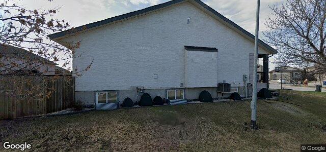 112 Julia Road（加拿大曼尼托巴省溫尼伯市）房屋照片