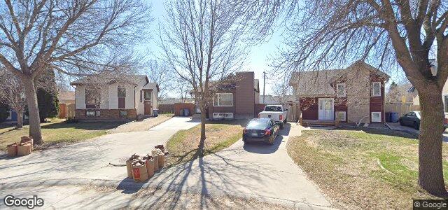 122 Turnham Drive（加拿大曼尼托巴省溫尼伯市）房屋照片