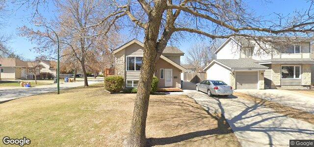 131 Turnham Drive（加拿大曼尼托巴省溫尼伯市）房屋照片