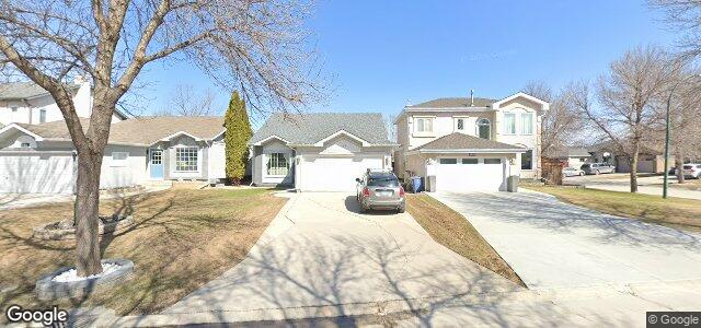 135 Eastmount Drive（加拿大曼尼托巴省溫尼伯市）房屋照片