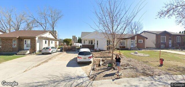 136 Turnham Drive（加拿大曼尼托巴省溫尼伯市）房屋照片