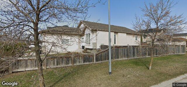 139 Julia Road（加拿大曼尼托巴省溫尼伯市）房屋照片