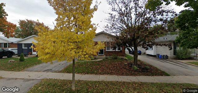 19 Harding Crescent（加拿大曼尼托巴省溫尼伯市）房屋照片