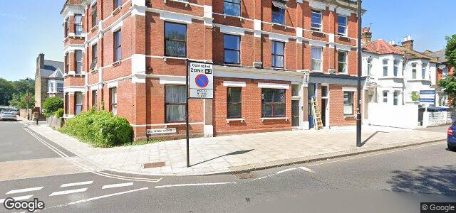 Photo of 2 Greenford Avenue in Winnipeg, Manitoba