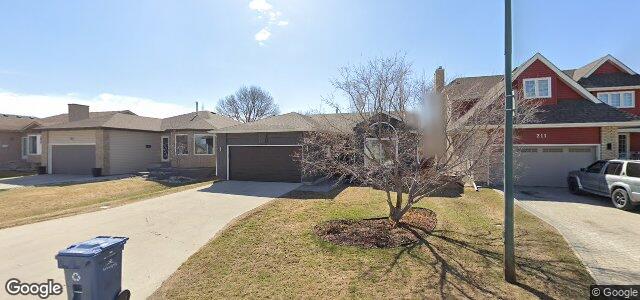 207 Hallfield Bay（加拿大曼尼托巴省溫尼伯市）房屋照片