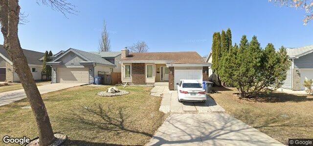 215 Queensbury Bay（加拿大曼尼托巴省溫尼伯市）房屋照片