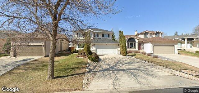 216 Barlow Crescent（加拿大曼尼托巴省溫尼伯市）房屋照片