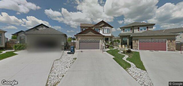 Photo of 31 Lyonsgate Cove in Winnipeg, Manitoba