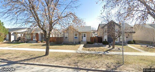 Photo of 345 Ashworth Street in Winnipeg, Manitoba