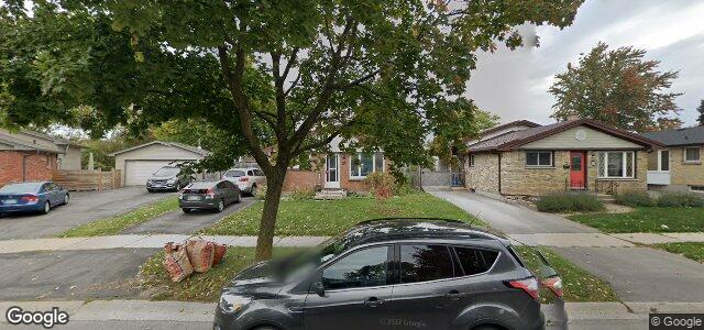 36 Harding Crescent（加拿大曼尼托巴省溫尼伯市）房屋照片