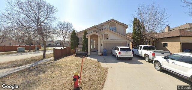 4 Barlow Crescent（加拿大曼尼托巴省溫尼伯市）房屋照片