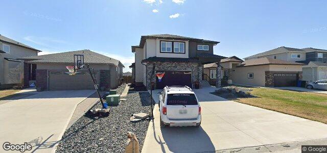 4 Hallfield Place（加拿大曼尼托巴省溫尼伯市）房屋照片