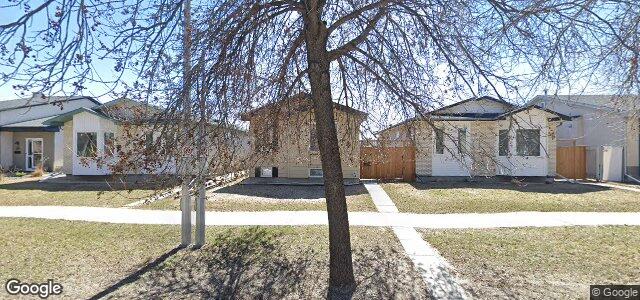Photo of 482 Novavista Drive in Winnipeg, Manitoba