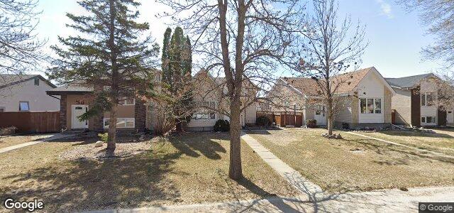 Larawan ng 54 Hirt Crescent sa Winnipeg, Manitoba
