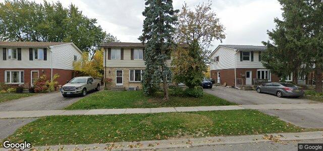 72 Harding Crescent（加拿大曼尼托巴省溫尼伯市）房屋照片