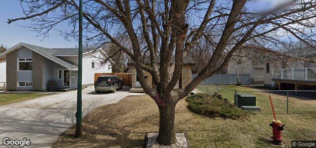 74 Satinwood Place（加拿大曼尼托巴省溫尼伯市）房屋照片