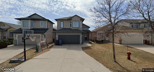 76 Julia Road（加拿大曼尼托巴省溫尼伯市）房屋照片