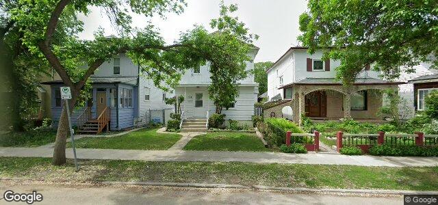 674 Banning Street（加拿大曼尼托巴省溫尼伯市）房屋照片