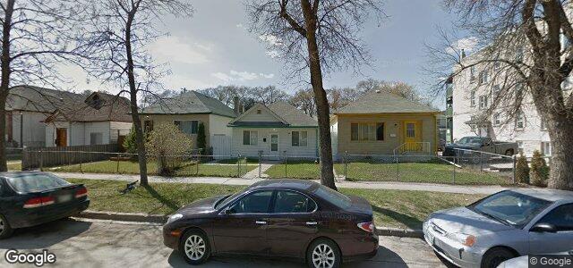 678 Toronto Street（加拿大曼尼托巴省溫尼伯市）房屋照片