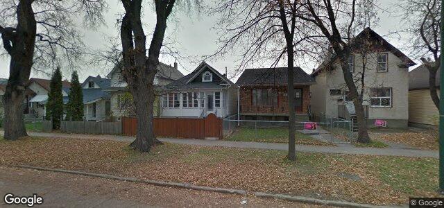 Photo of 679 Alverstone Street in Winnipeg, Manitoba