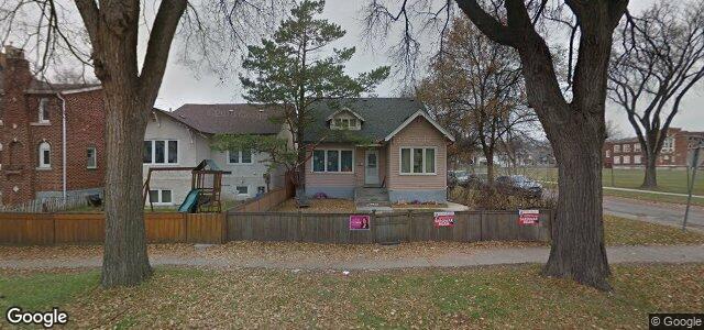 682 Alverstone Street（加拿大曼尼托巴省溫尼伯市）房屋照片