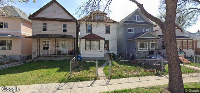 689 Banning Street（加拿大曼尼托巴省溫尼伯市）房屋照片