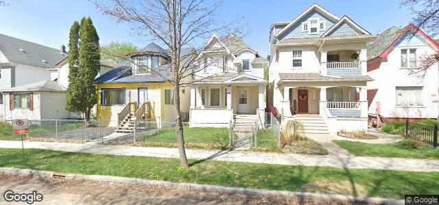 692 Banning Street（加拿大曼尼托巴省溫尼伯市）房屋照片