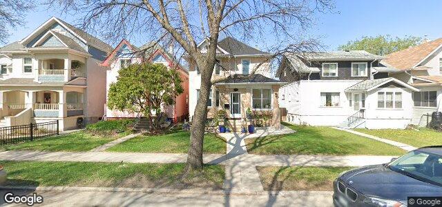 698 Banning Street（加拿大曼尼托巴省溫尼伯市）房屋照片