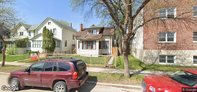 744 Banning Street（加拿大曼尼托巴省溫尼伯市）房屋照片