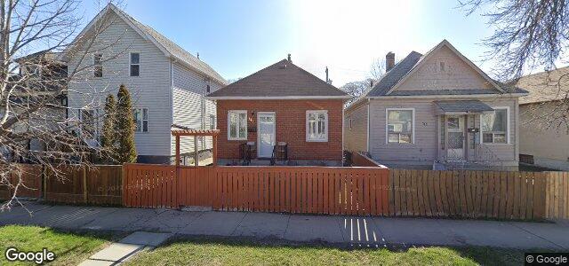 749 Simcoe Street（加拿大曼尼托巴省溫尼伯市）房屋照片