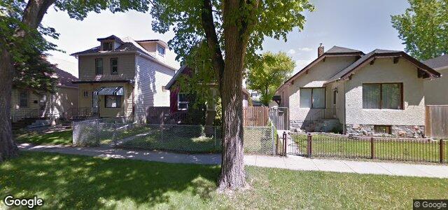 Photo of 803 Alverstone Street in Winnipeg, Manitoba