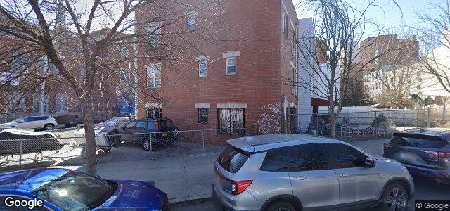 858 Home Street（加拿大曼尼托巴省溫尼伯市）房屋照片