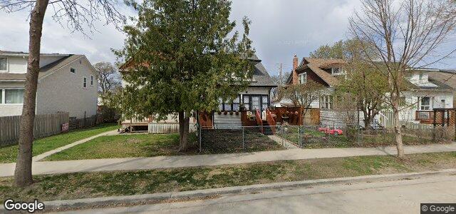 876 Banning Street（加拿大曼尼托巴省溫尼伯市）房屋照片