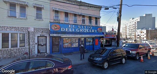 Larawan ng 892 Home Street sa Winnipeg, Manitoba