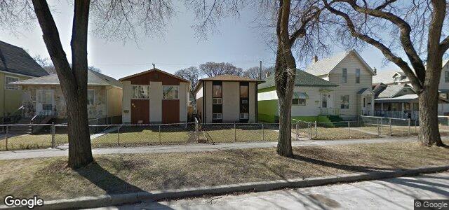Photo of 942 Lipton Street in Winnipeg, Manitoba