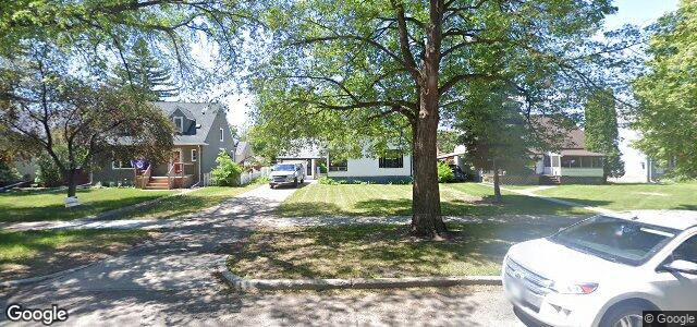 242 Sharp Boulevard（加拿大曼尼托巴省溫尼伯市）房屋照片