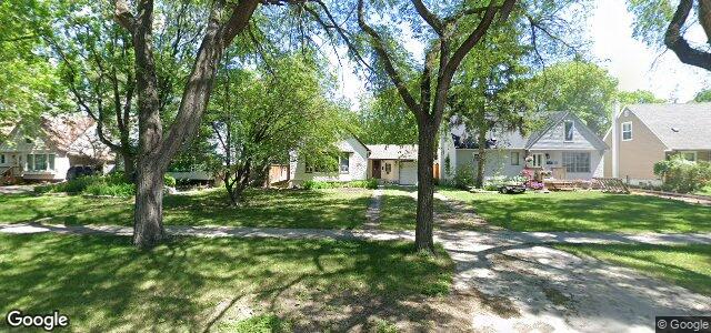 321 Sharp Boulevard（加拿大曼尼托巴省溫尼伯市）房屋照片