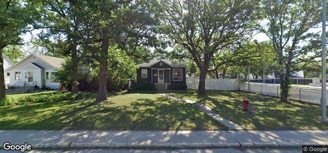 Larawan ng 329 Sackville Street sa Winnipeg, Manitoba