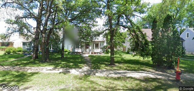 353 Overdale Street（加拿大曼尼托巴省溫尼伯市）房屋照片