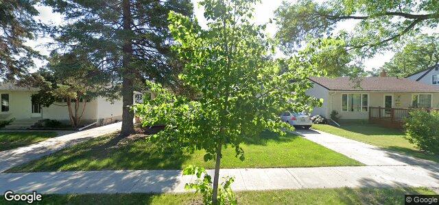 435 Lyle Street（加拿大曼尼托巴省溫尼伯市）房屋照片