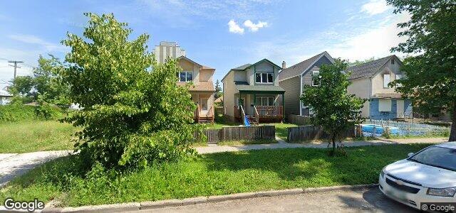 459 Flora Avenue（加拿大曼尼托巴省溫尼伯市）房屋照片