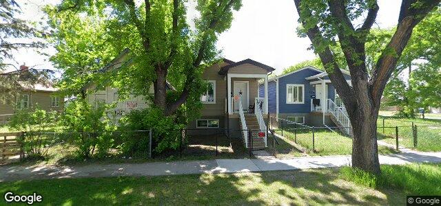 Photo of 524 Flora Avenue in Winnipeg, Manitoba