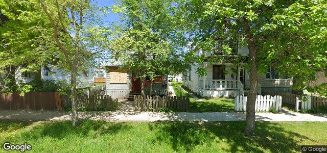 573 Flora Avenue（加拿大曼尼托巴省溫尼伯市）房屋照片