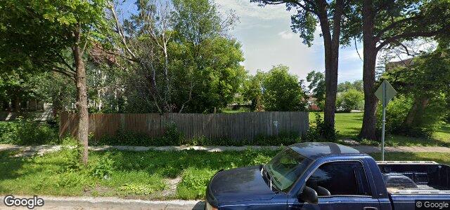 635 Stella Avenue（加拿大曼尼托巴省溫尼伯市）房屋照片