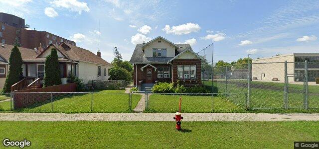 636 Flora Avenue（加拿大曼尼托巴省溫尼伯市）房屋照片