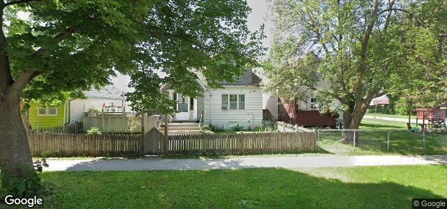 658 Stella Avenue（加拿大曼尼托巴省溫尼伯市）房屋照片