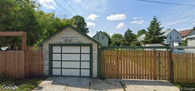 687 Stella Avenue（加拿大曼尼托巴省溫尼伯市）房屋照片