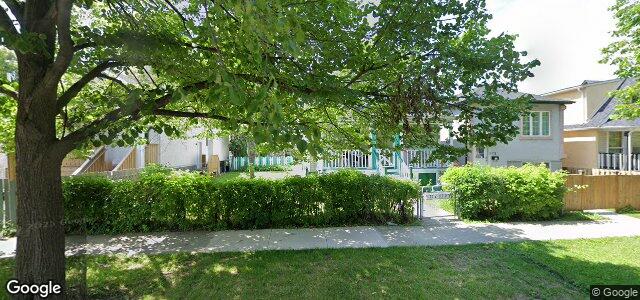 712 Stella Avenue（加拿大曼尼托巴省溫尼伯市）房屋照片